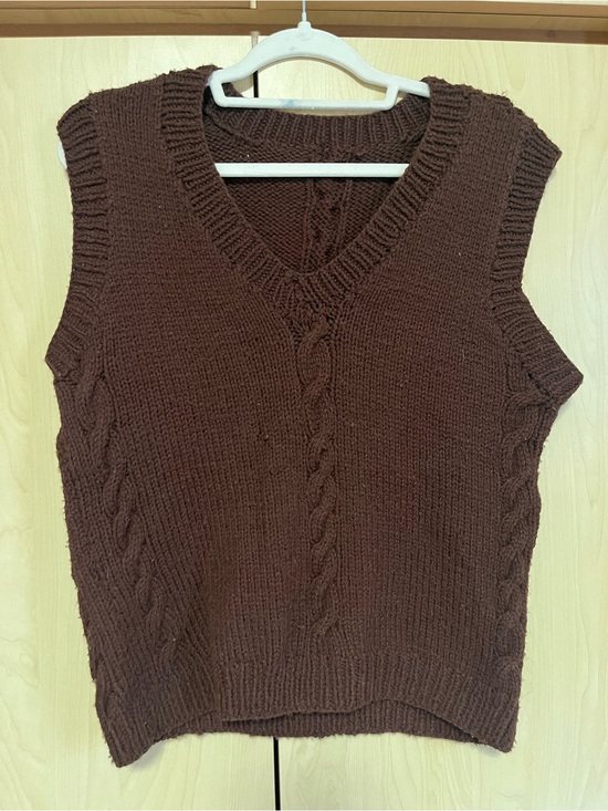 Other - Chunky Brown Cable Knit Sweater Vest